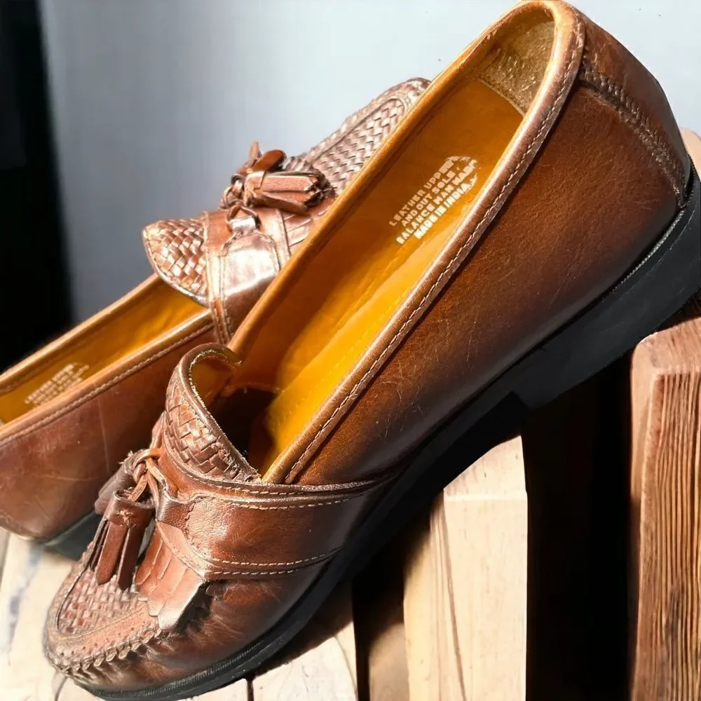 Nunn Bush l  Men’s slip on Leather Loafers l Brown w/ Tassel accent l Size 8 1/2